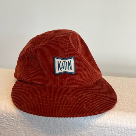 Katin hat - Picture 2 of 4